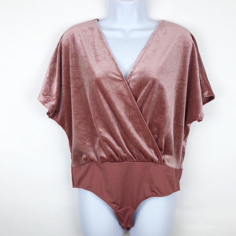 NSR Crushed Velvet Blush‎ Rose Bodysuit Size Large